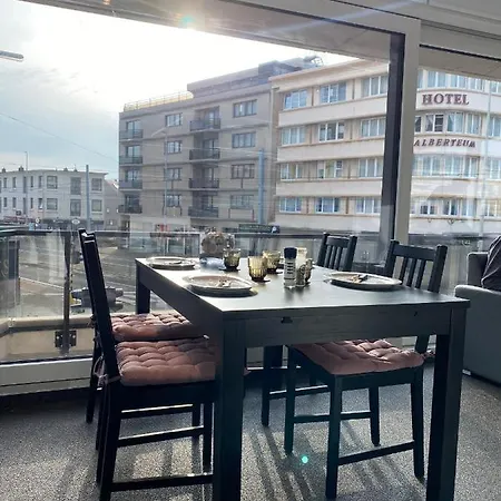 Blanche - Nieuw Met Zeezicht Apartment